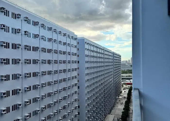 Del Rosario Place Shore 2 Apartment *