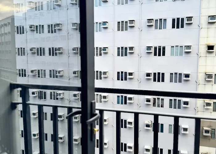 Del Rosario Place Shore 2 * Manila